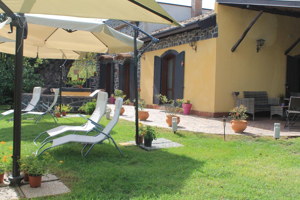 B&B Villa Loriana Мило Экстерьер фото